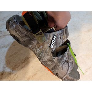 Realtree edge crocs mens size 12 NWT